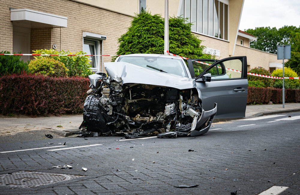 Ongeval Rozenlaan Spijkenisse 2
