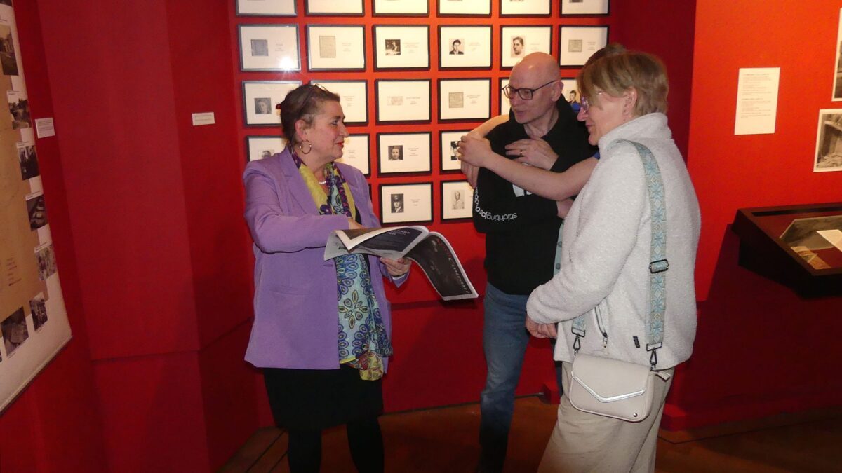 Foto-Roel-van-Deursen-Tentoonstelling-80-jaar-vrede-Historisch-Museum-Brielle-2025-03-20-19-scaled.jpg
